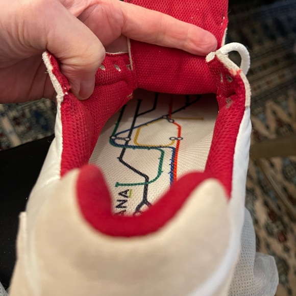 Earth Shoes - Picture 10 of 11